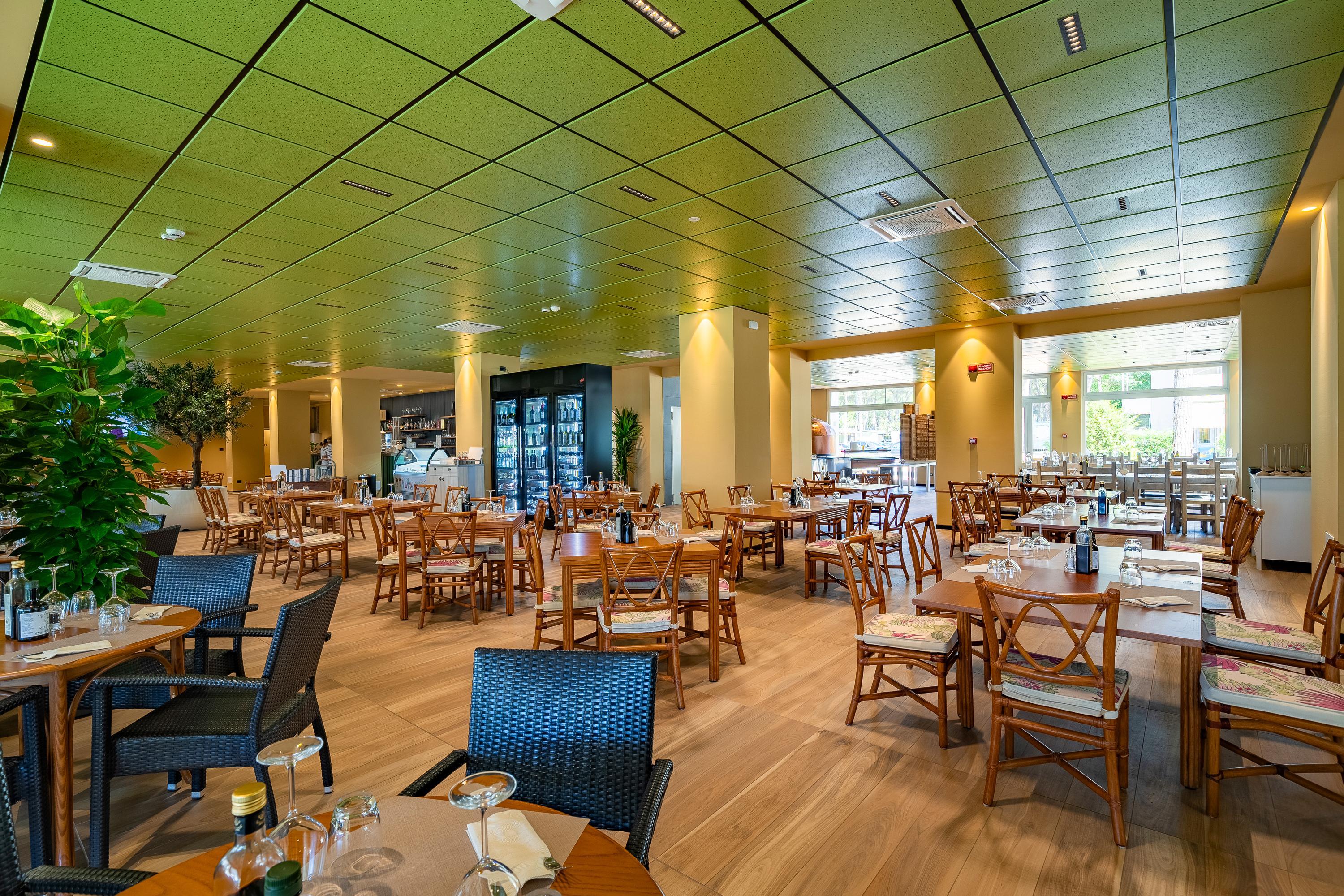Il Tridente Hotel Bibione Buitenkant foto