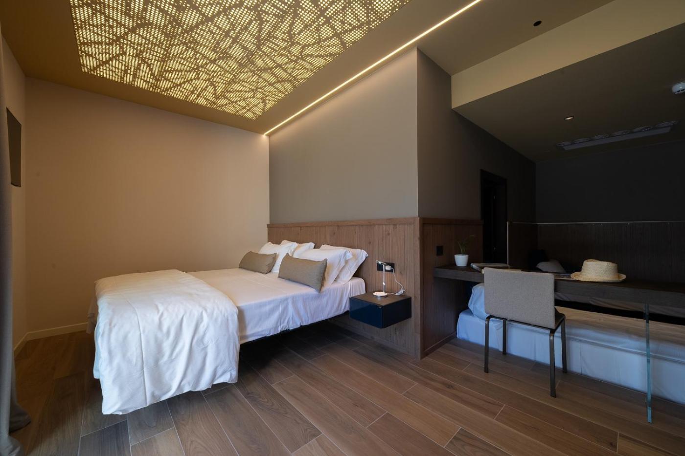 Il Tridente Hotel Bibione Buitenkant foto