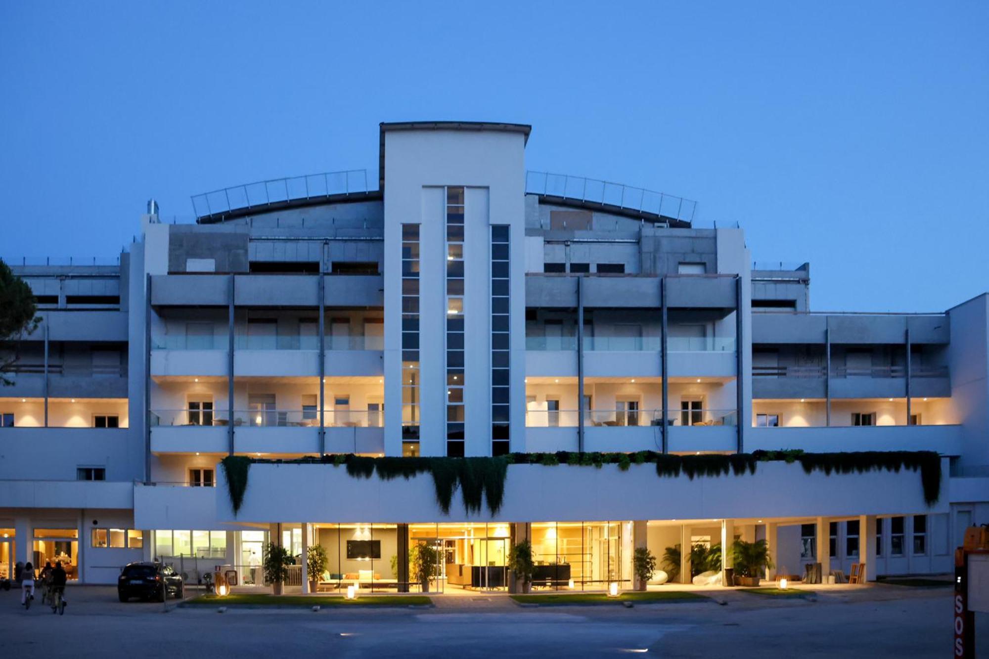 Il Tridente Hotel Bibione Buitenkant foto