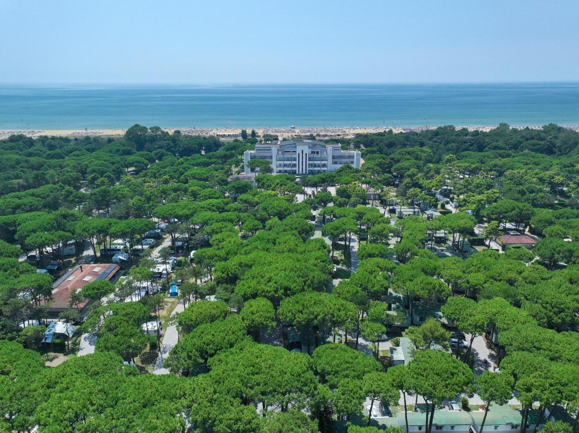 Il Tridente Hotel Bibione Buitenkant foto